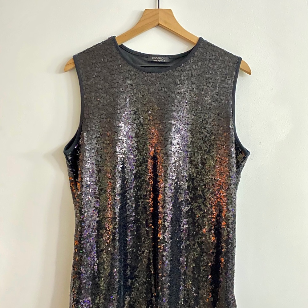 men’s small black sequin tank